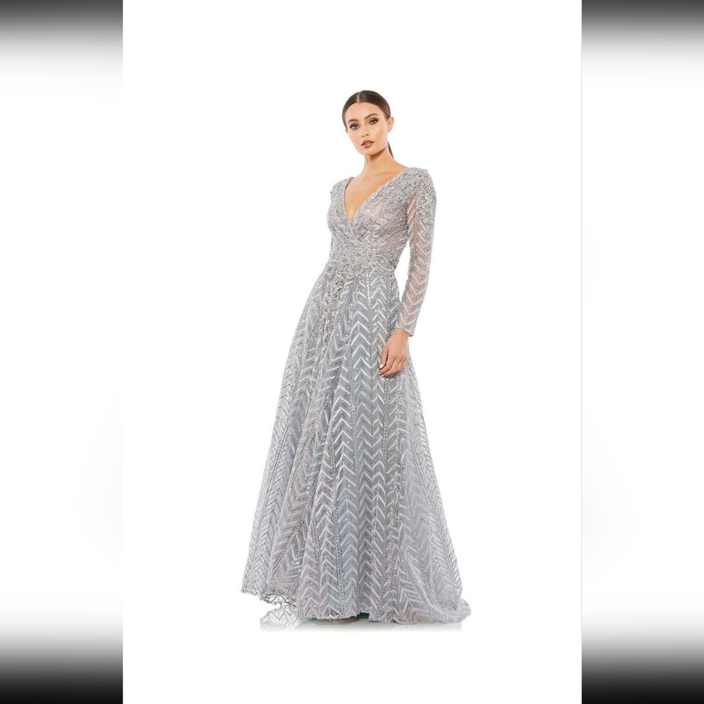 Mac duggal gown